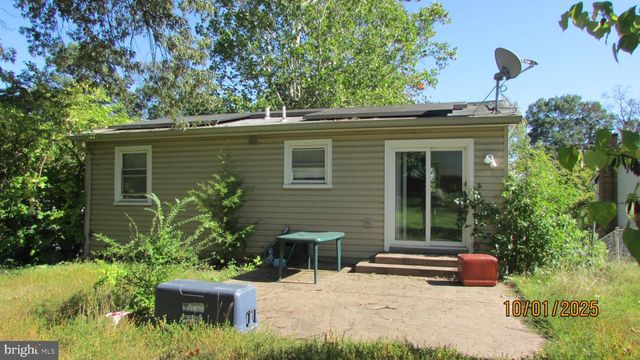 9506 49TH AVE, College Park, MD 20740