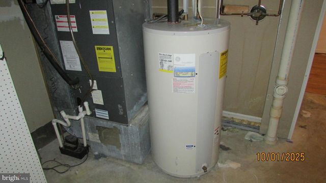 9506 49TH AVE, College Park, MD 20740