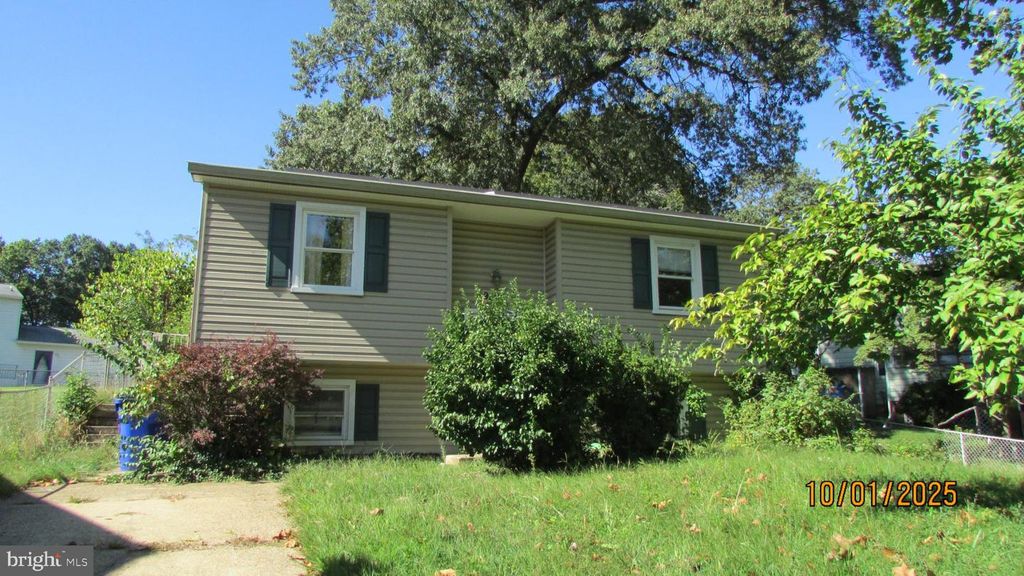 9506 49TH AVE, College Park, MD 20740