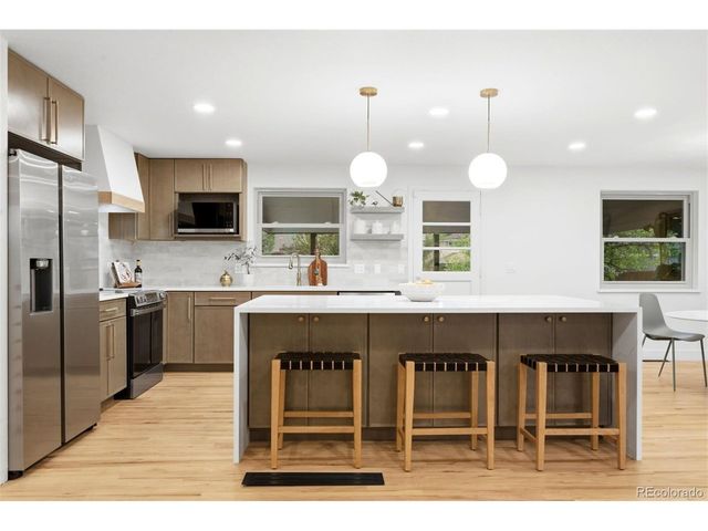 6017 Xenon St, Arvada, CO 80004