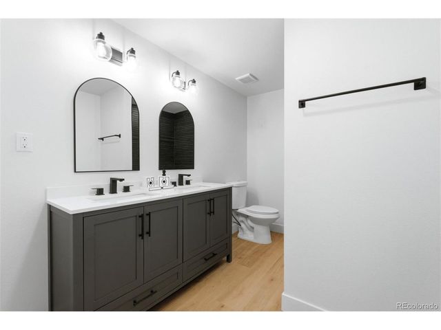6017 Xenon St, Arvada, CO 80004