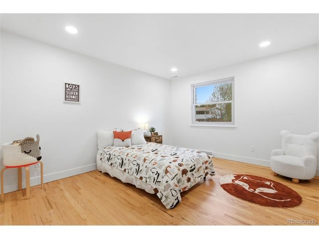 6017 Xenon St, Arvada, CO 80004