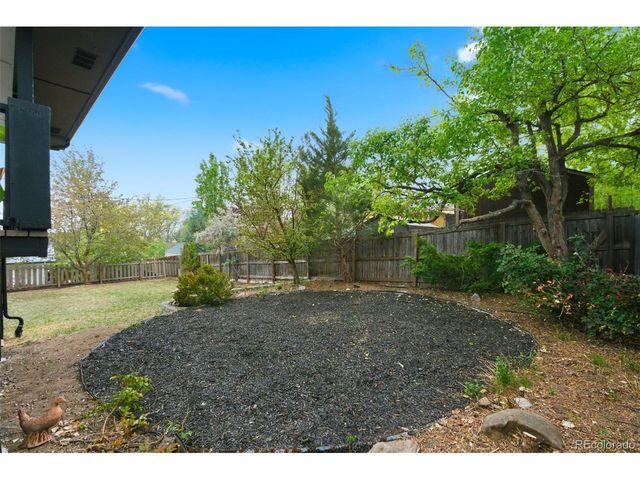 6017 Xenon St, Arvada, CO 80004