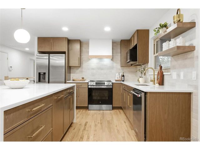 6017 Xenon St, Arvada, CO 80004