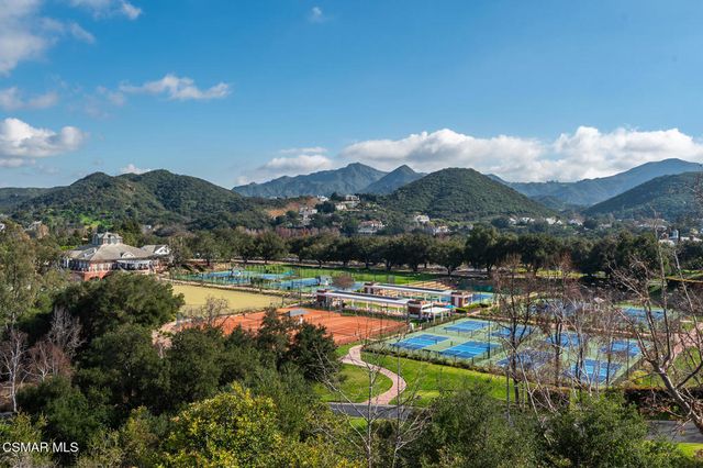 2406 Swanfield Court, Thousand Oaks, CA 91361