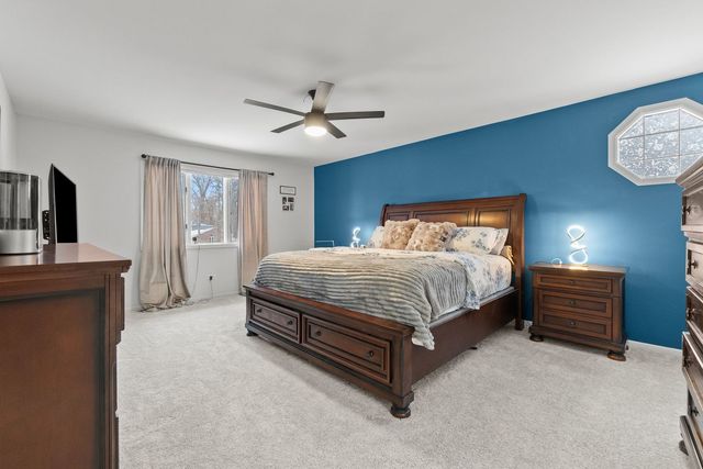 18118 Whitman Lane, Lansing, IL 60438