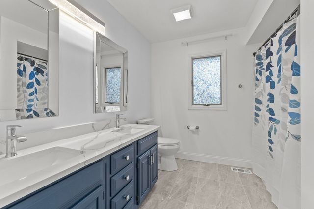 18118 Whitman Lane, Lansing, IL 60438