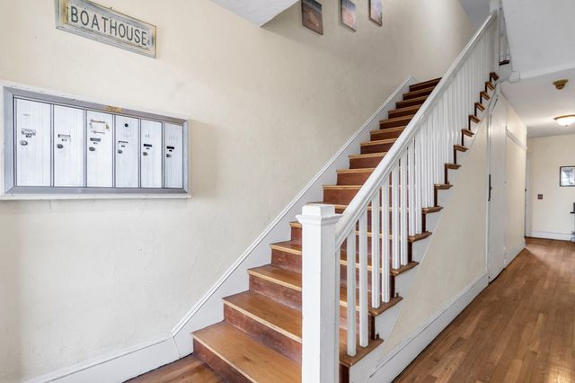834 Nantasket Ave 3, Hull, MA 02045