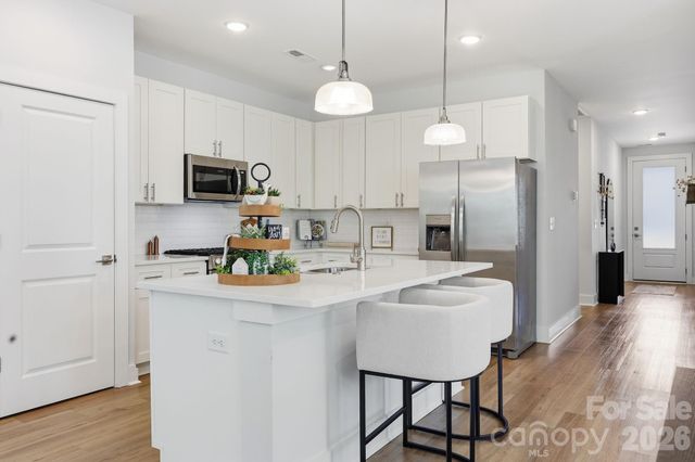 8612 Chagrin Drive, Cornelius, NC 28031