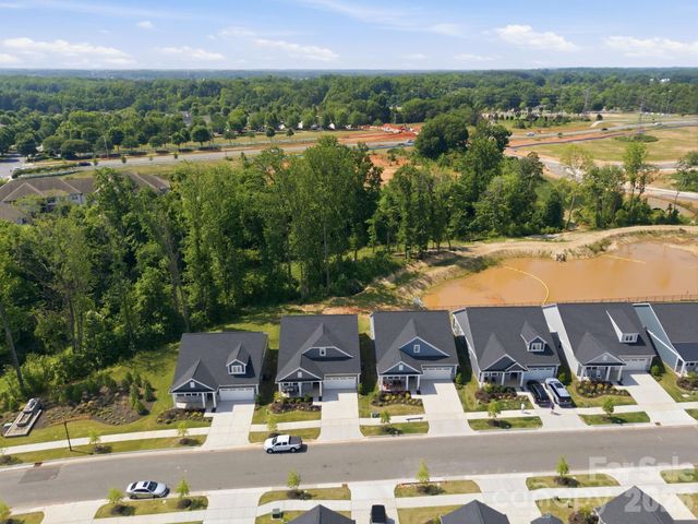 8612 Chagrin Drive, Cornelius, NC 28031