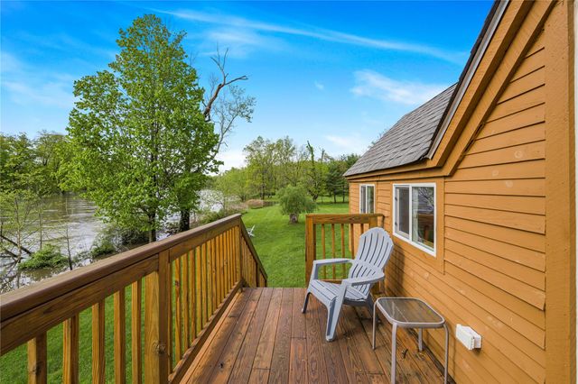689 Albany Post Road, New Paltz, NY 12561