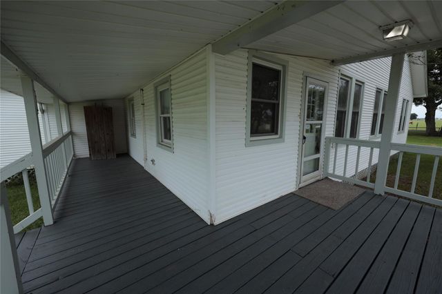 3289 County Road 158, Boling, TX 77420