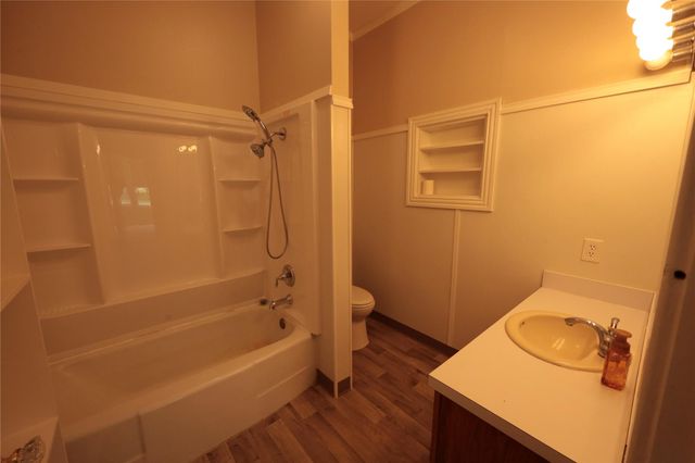 3289 County Road 158, Boling, TX 77420