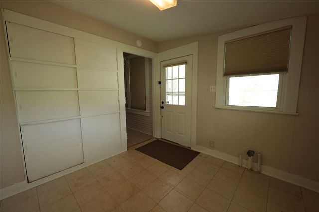 3289 County Road 158, Boling, TX 77420