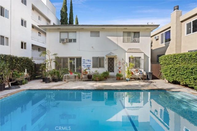 1406 N Vista Street North, Los Angeles, CA 90046