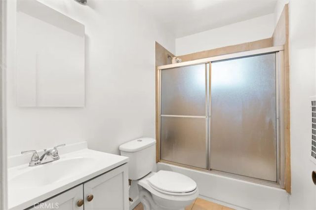 1406 N Vista Street North, Los Angeles, CA 90046