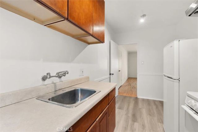 1406 N Vista Street North, Los Angeles, CA 90046