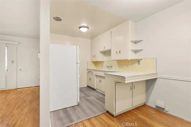 1406 N Vista Street North, Los Angeles, CA 90046