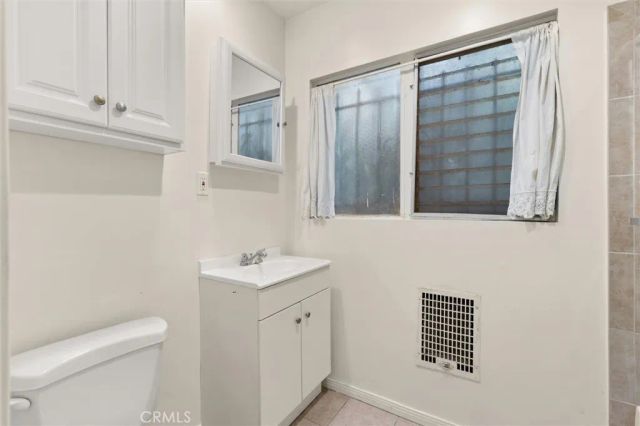 1406 N Vista Street North, Los Angeles, CA 90046