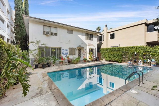 1406 N Vista Street North, Los Angeles, CA 90046