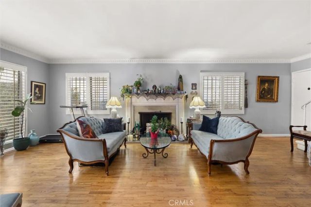 1406 N Vista Street North, Los Angeles, CA 90046