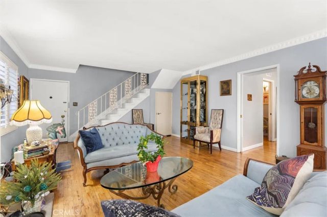 1406 N Vista Street North, Los Angeles, CA 90046