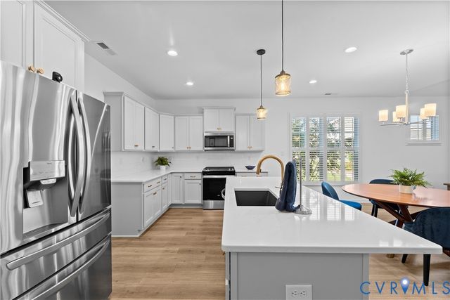 8819 Roberta Rd, Mechanicsville, VA 23116