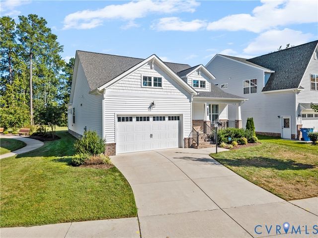 8819 Roberta Rd, Mechanicsville, VA 23116