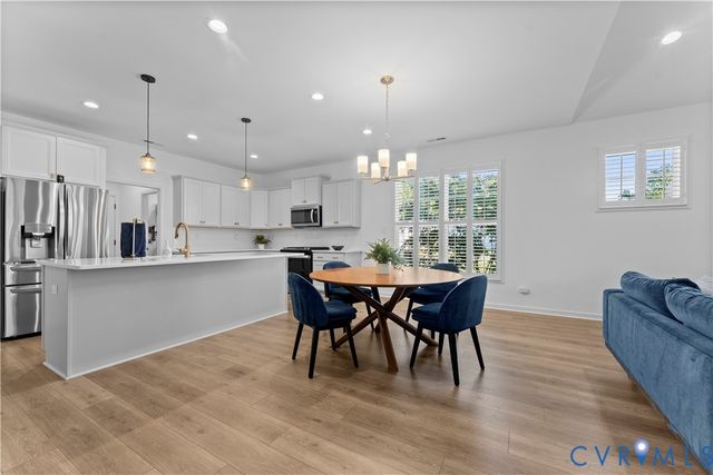 8819 Roberta Rd, Mechanicsville, VA 23116