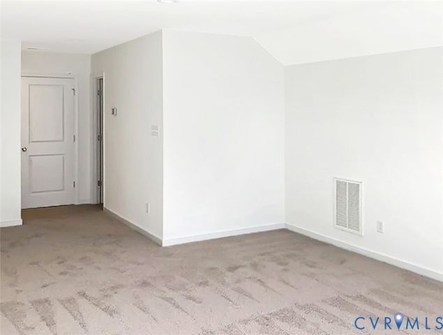 8819 Roberta Rd, Mechanicsville, VA 23116