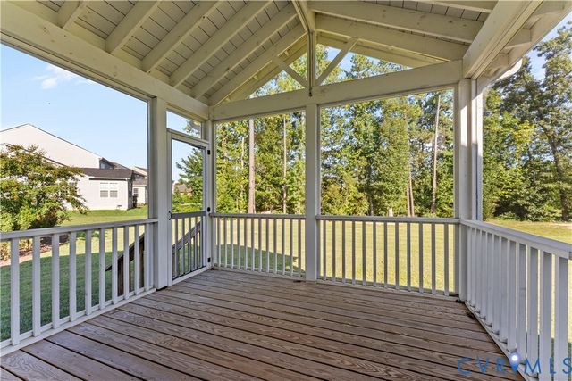 8819 Roberta Rd, Mechanicsville, VA 23116