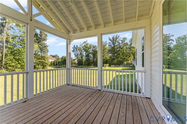 8819 Roberta Rd, Mechanicsville, VA 23116