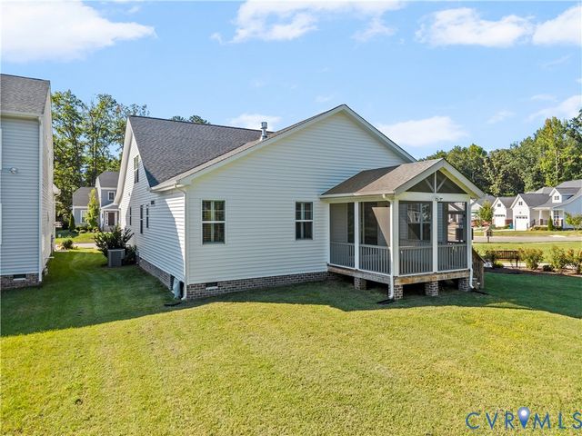 8819 Roberta Rd, Mechanicsville, VA 23116