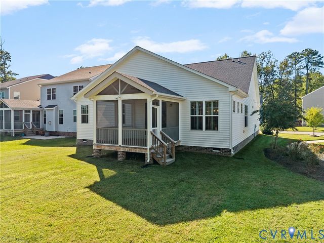 8819 Roberta Rd, Mechanicsville, VA 23116