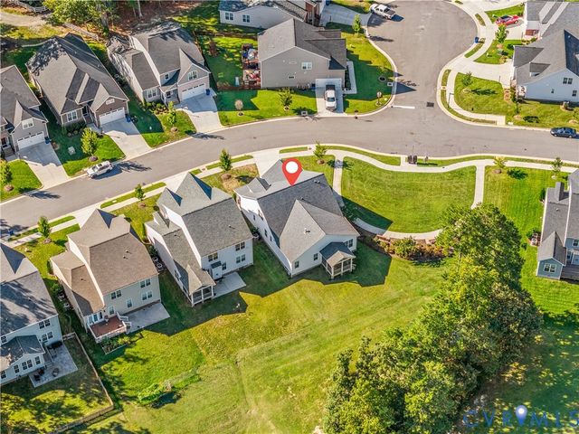 8819 Roberta Rd, Mechanicsville, VA 23116
