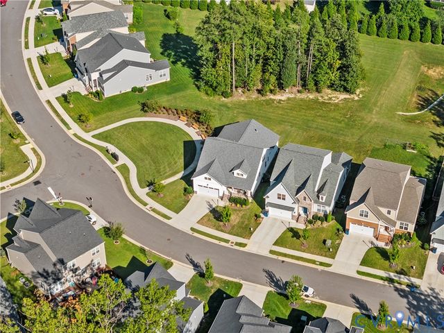 8819 Roberta Rd, Mechanicsville, VA 23116