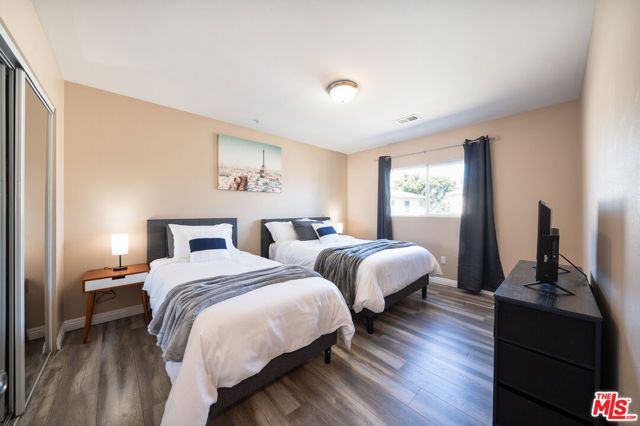 943 Broad Avenue, Wilmington (los Angeles), CA 90744