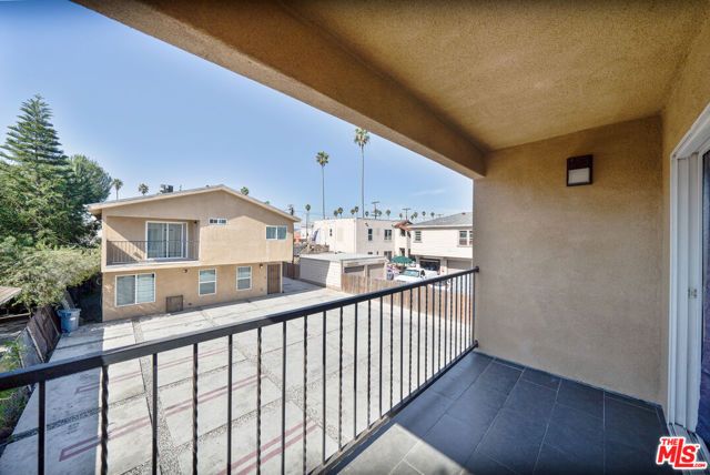 943 Broad Avenue, Wilmington (los Angeles), CA 90744