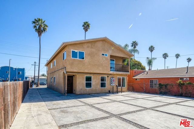 943 Broad Avenue, Wilmington (los Angeles), CA 90744