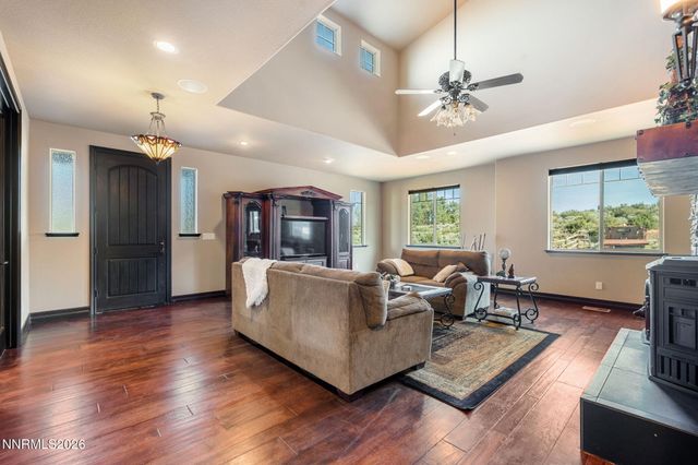 5764 Carl Dr Drive, Reno, NV 89511