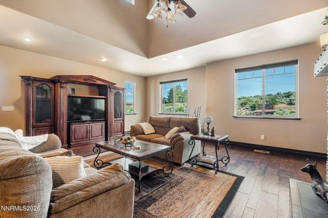 5764 Carl Dr Drive, Reno, NV 89511
