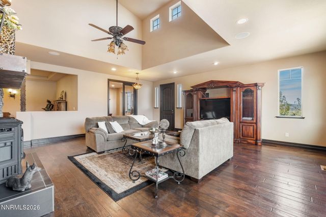 5764 Carl Dr Drive, Reno, NV 89511