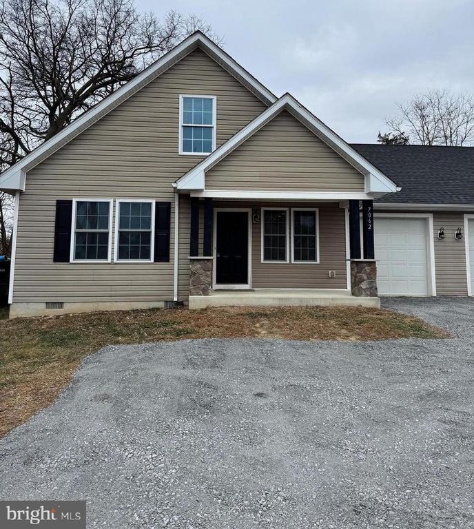 7062 WINCHESTER AVENUE, Inwood, WV 25428