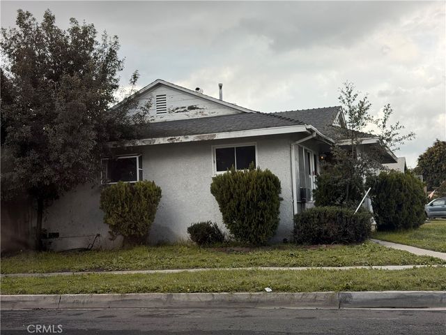 140 W Bort, Long Beach, CA 90805