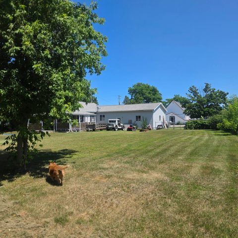 112 1st Street, Oscoda, MI 48750