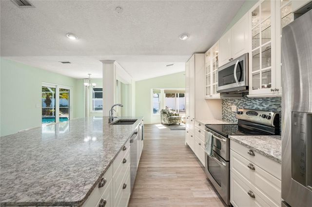 23165 HAMMOND AVENUE, Port Charlotte, FL 33954