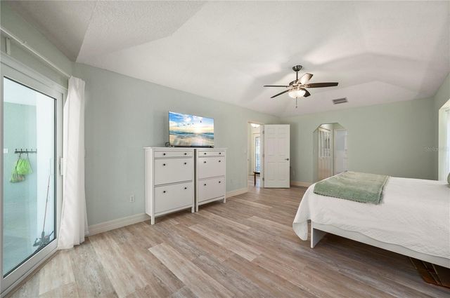 23165 HAMMOND AVENUE, Port Charlotte, FL 33954