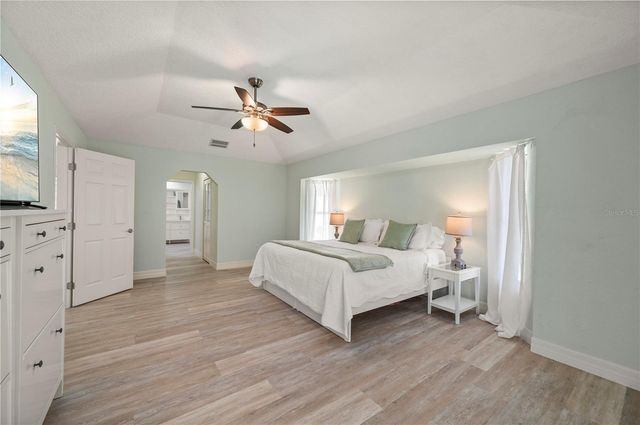 23165 HAMMOND AVENUE, Port Charlotte, FL 33954