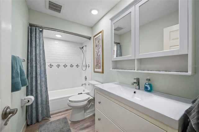 23165 HAMMOND AVENUE, Port Charlotte, FL 33954