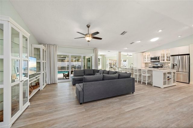 23165 HAMMOND AVENUE, Port Charlotte, FL 33954